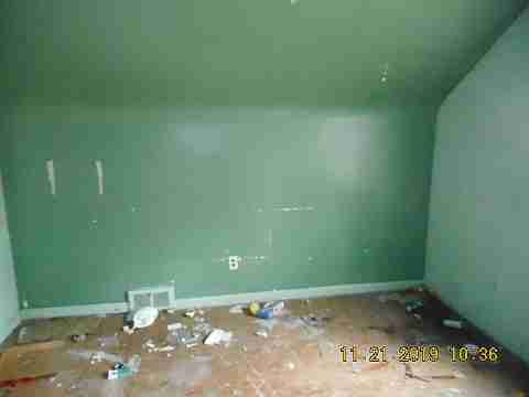 18600 Riverview (38)_m.jpg